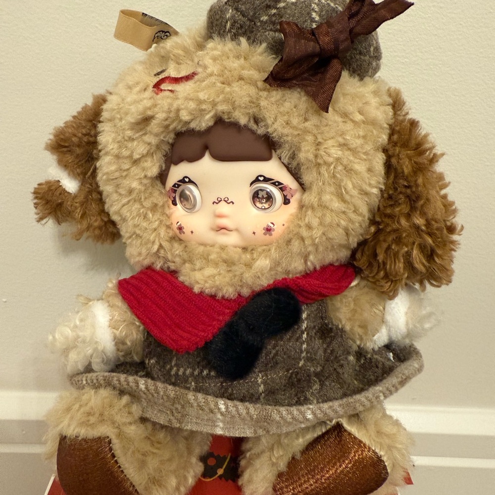 Nommi Gingerbread Christmas Eve Plush Doll Keychain with Brown and Red Outfit